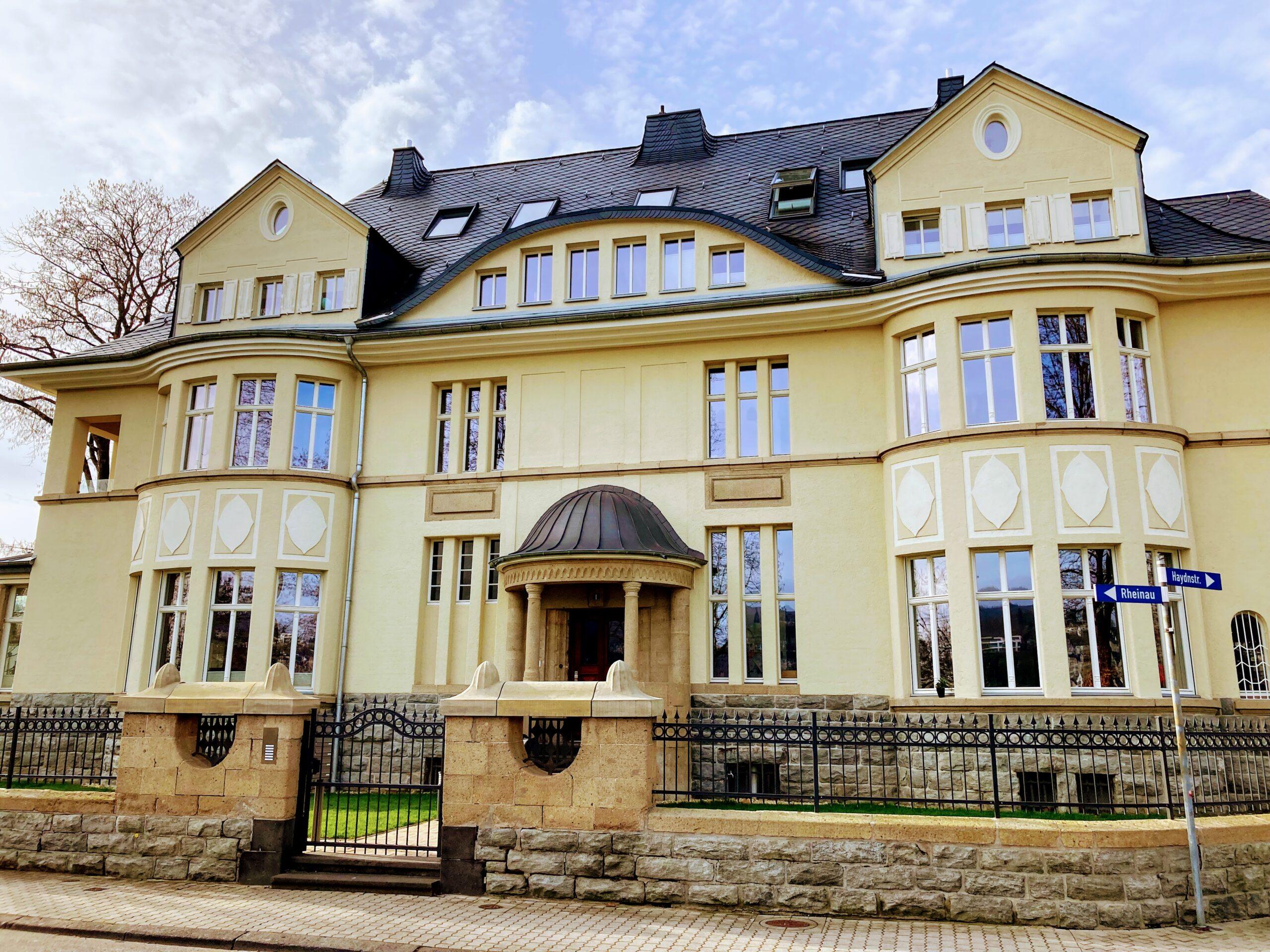 Denkmalgeschützte Villa auf Oberwerth Koblenz